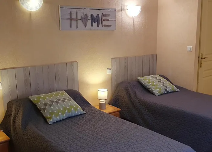 Charmante Maison Avec Cheminee Et Jardin, Animaux Acceptes - Fr-1-496-87